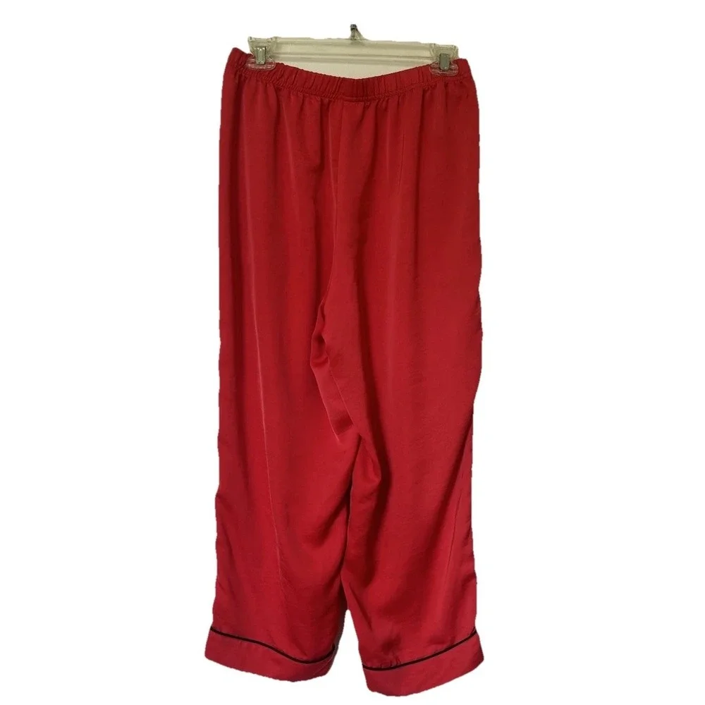 Fabletics Eco Satin Crop Pant Strawberry Women's Size large
